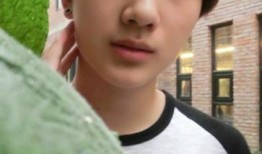 李宏毅娱乐吃瓜,揭秘明星幕后趣事