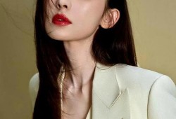 林允儿吃瓜爆料视频大全,明星幕后那些事儿