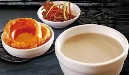 娱乐吃瓜酱豆汁视频,揭秘网红美食背后的故事