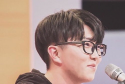 娱乐圈吃瓜爆料宋亚轩,娱乐圈风云再起，揭秘他的神秘生活